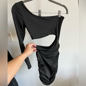 Black Cutout One Sleeve Dress